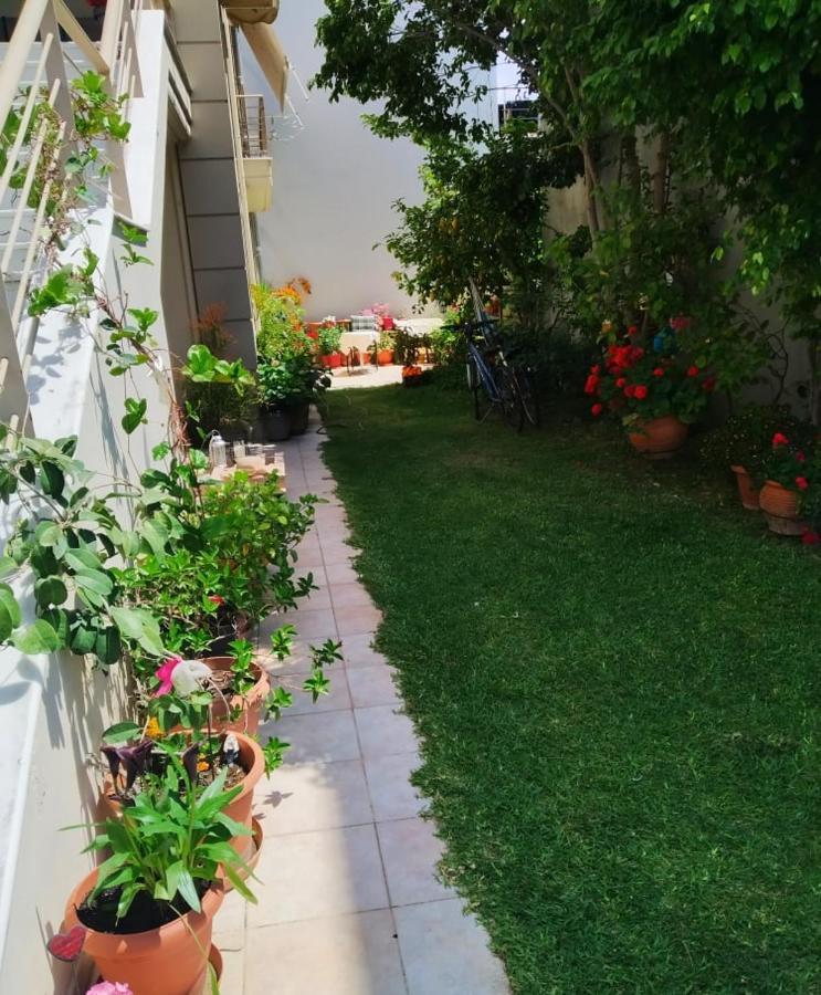 Xrysa'S Garden Apartment Mesolóngion Екстериор снимка